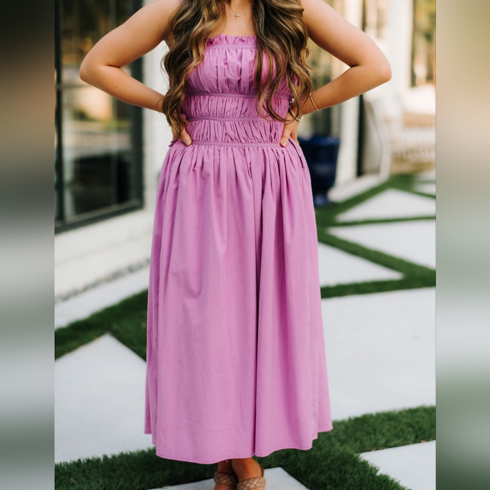 Elegant Pink Maxi Dress